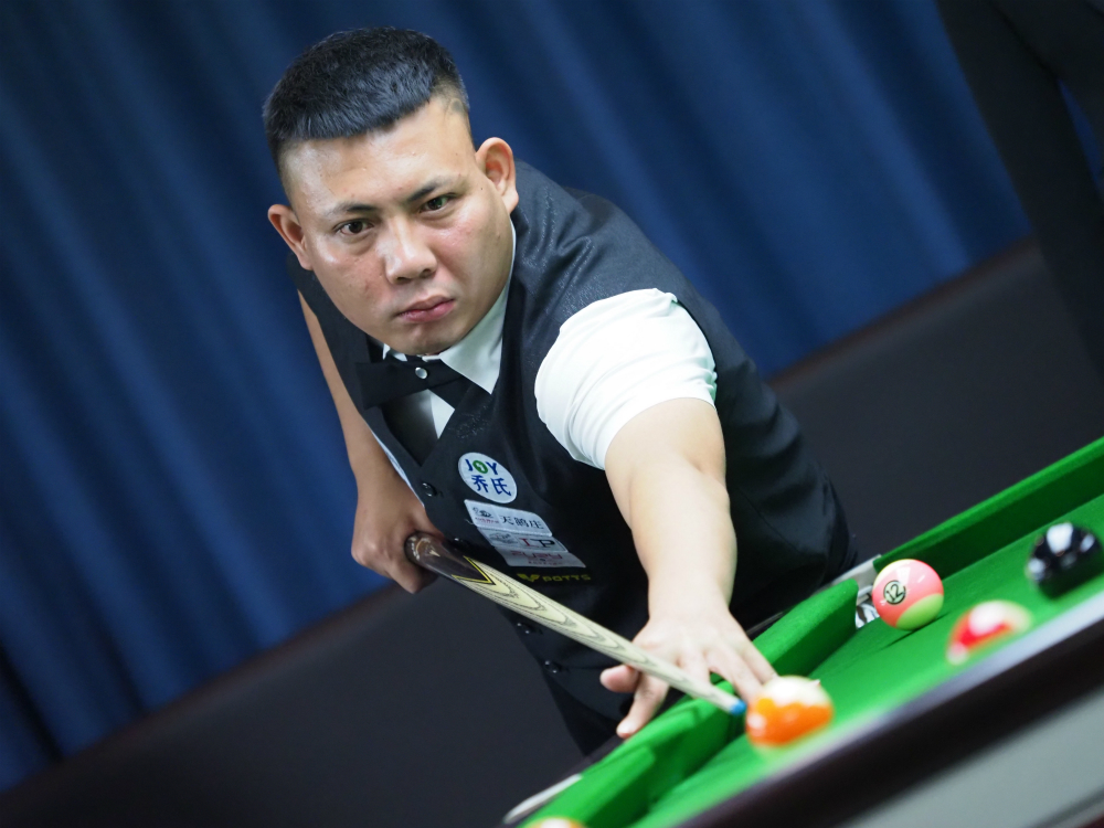 迫使湖人在 迫使湖人在