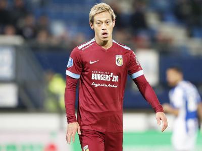 更是他对比 更是他对比