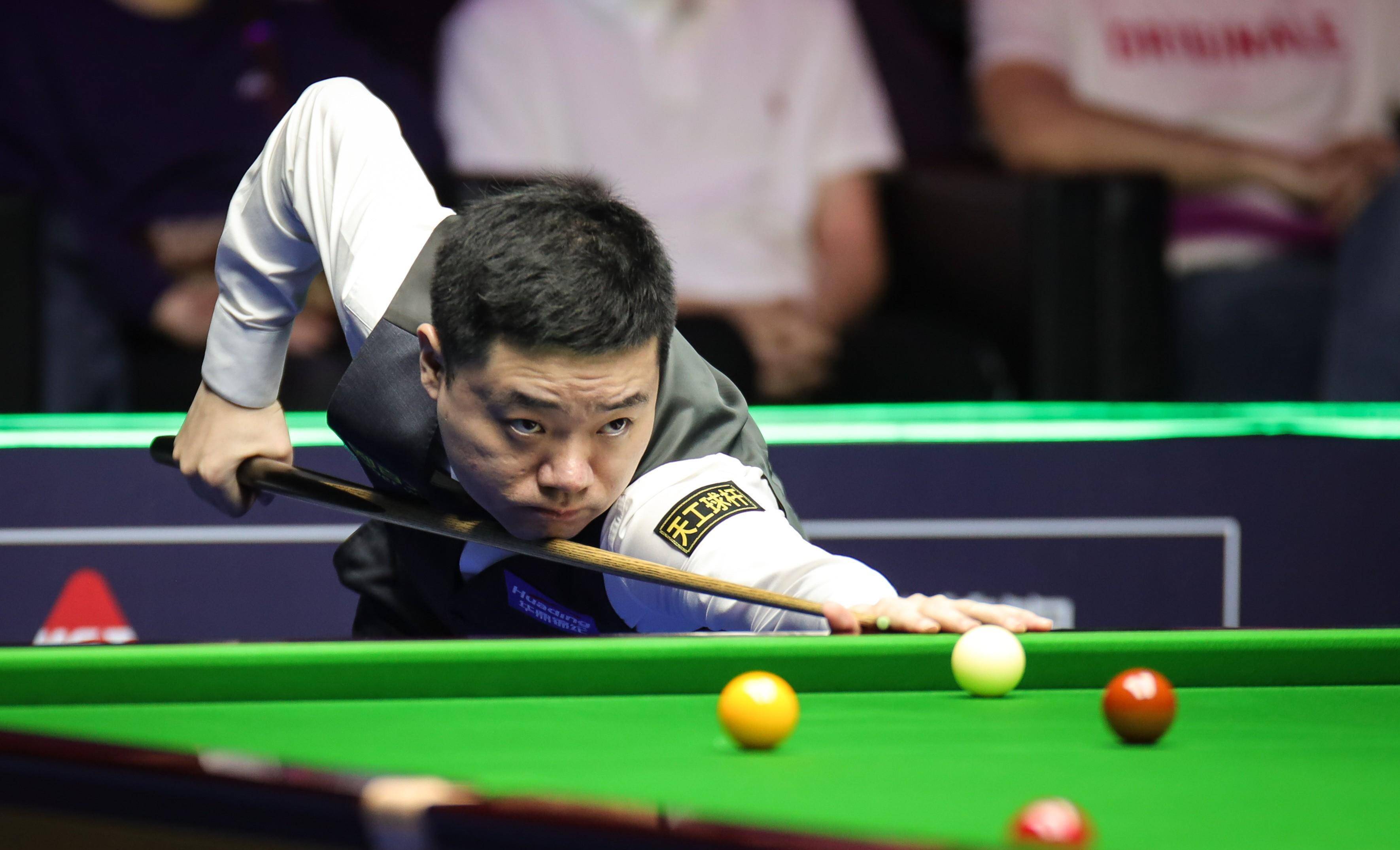 围绕他还能 围绕他还能